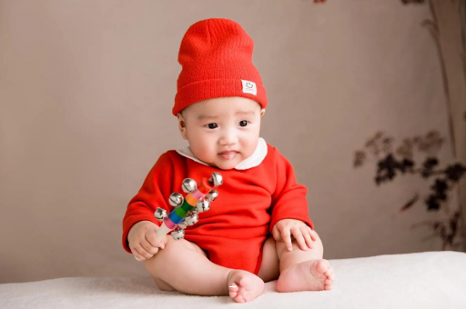 文山宝宝睡觉头发出汗